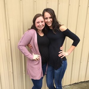 Meet your Posher, Alivia